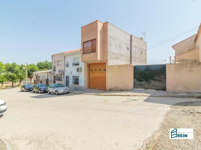 Villa en venta en Yunclillos