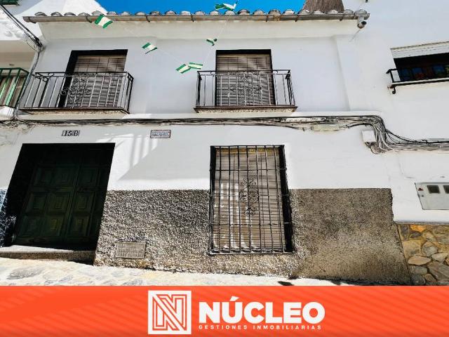 Villa en venta en Yunquera