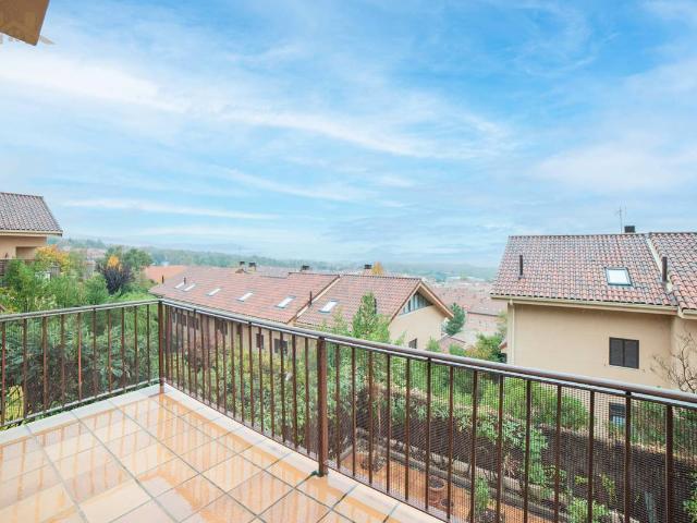 Chalet en venta en San Lorenzo De El Escorial, Madrid