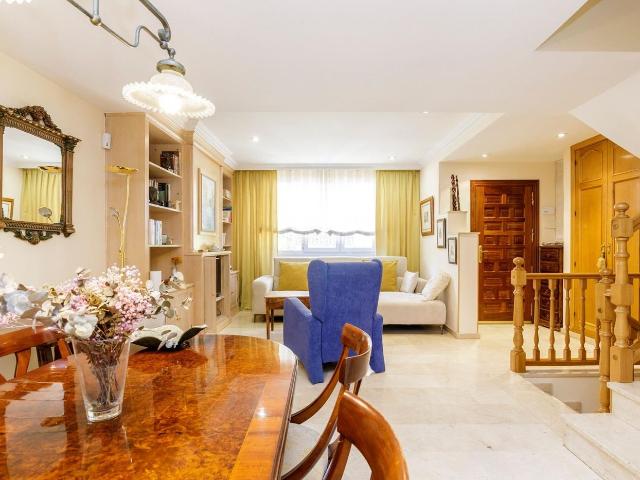 Chalet en venta en Casco Histórico, Zaragoza