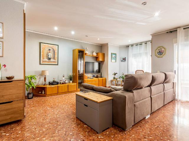 Chalet en venta en l'Horta Nord, Valencia