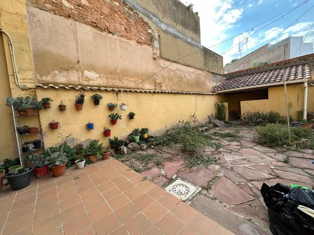 Chalet en venta en Burjassot