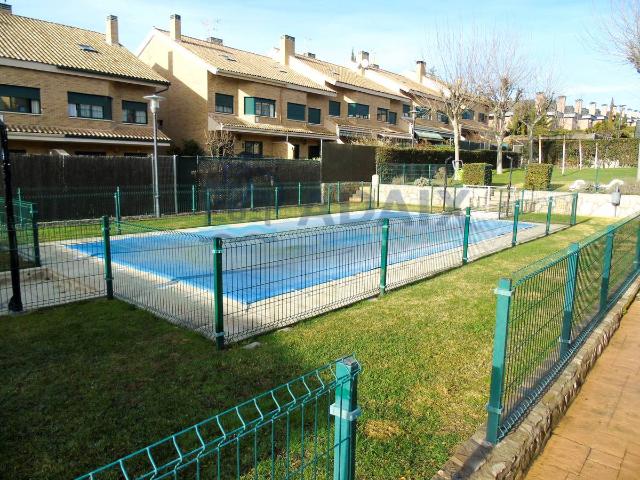 Chalet en venta en Arroyomolinos, Madrid