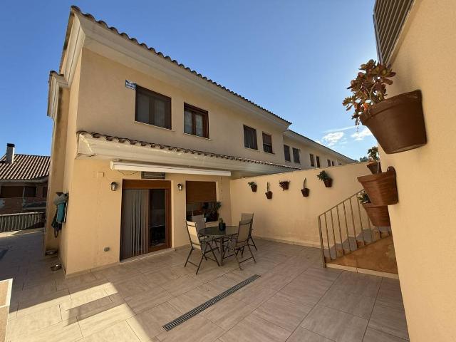Chalet en venta en Alcoy, Alicante