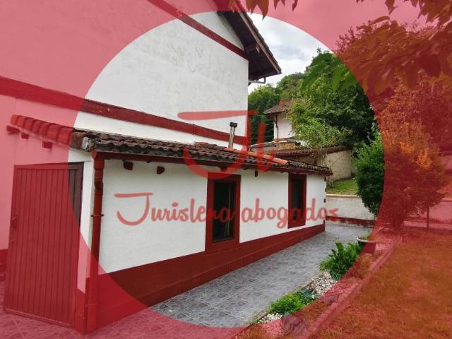 Chalet en venta en Mieres