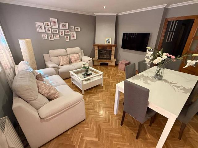 Villa en venta en Salamanca, Centro