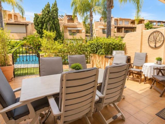 Chalet en venta en El Vicario, Costa del Sol Occidental