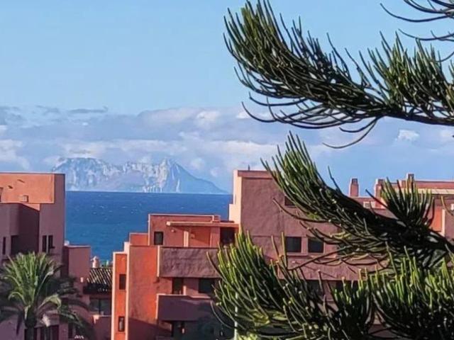 Casa en venta en Barriada Islas Canarias, Costa del Sol Occidental
