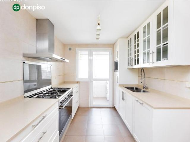 Casa en venta en Genil, Comarca de la Vega de Granada