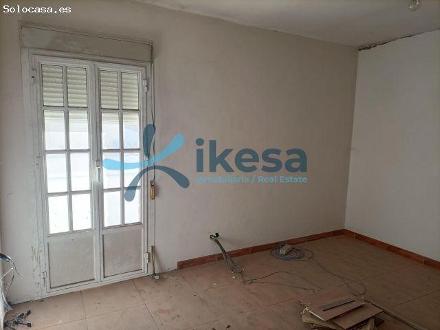 Casa en venta en El Coronil, Sevilla