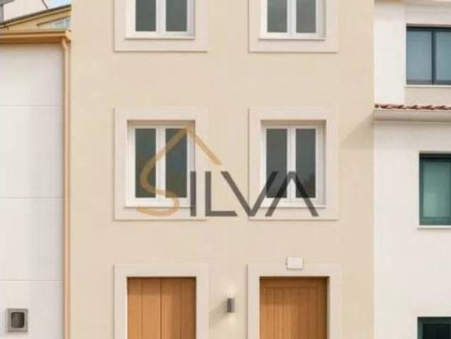 Chalet en venta en Palavea, A Coruña