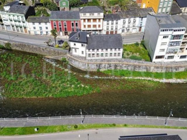 Chalet en venta en A Pontenova