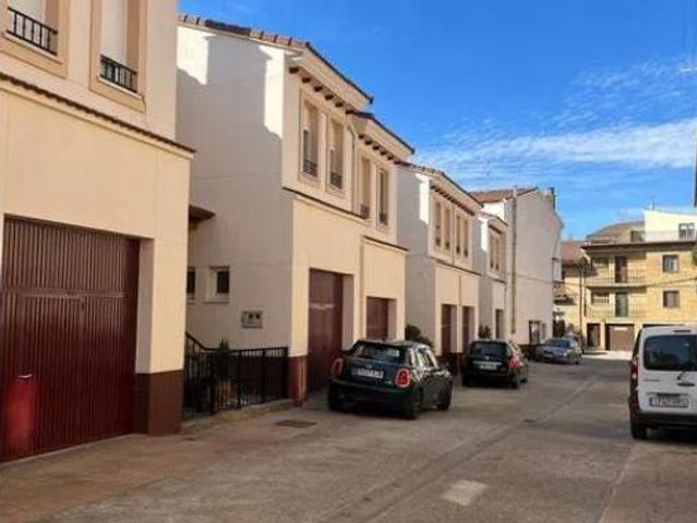 Chalet en venta en Ábalos, La Rioja