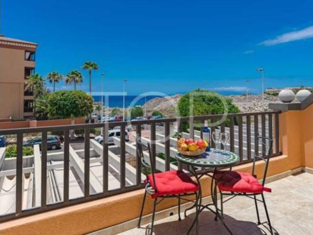 Chalet en venta en La Caleta, Adeje