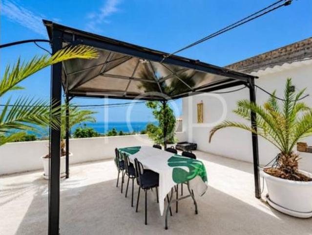 Chalet en venta en La Postura, Adeje