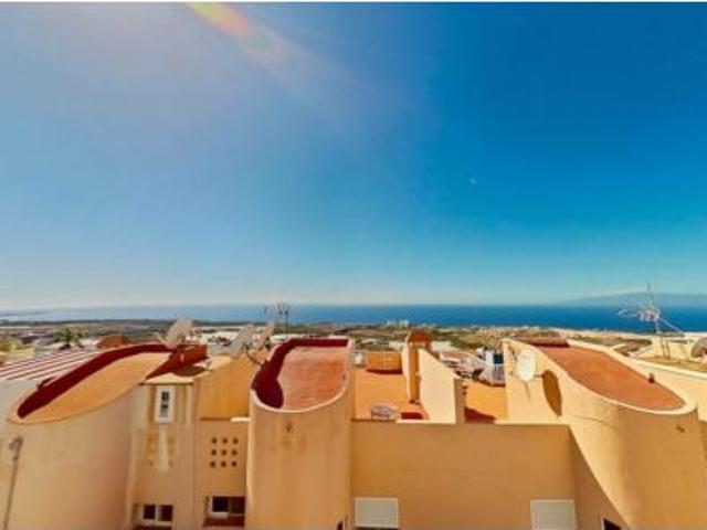 Chalet en venta en Los Menores, Adeje