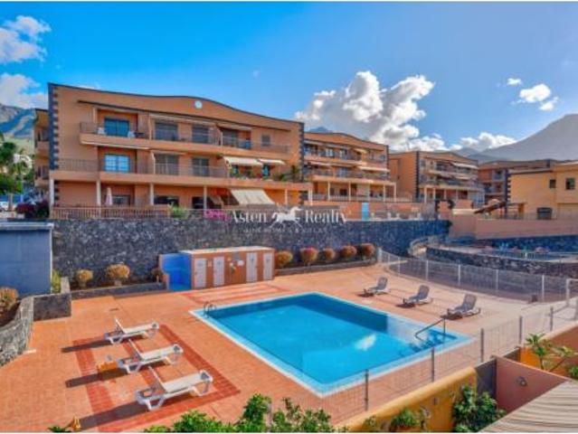 Chalet en venta en El Galeón, Adeje