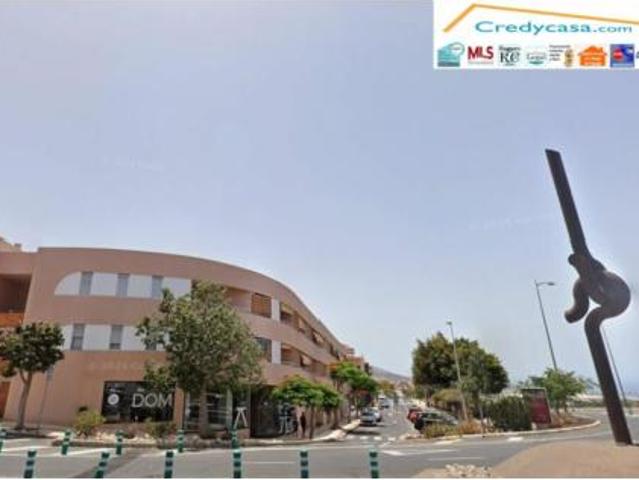 Chalet en venta en Los Olivos, Adeje
