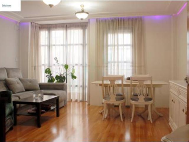 Chalet en venta en Distrito 4, Albacete