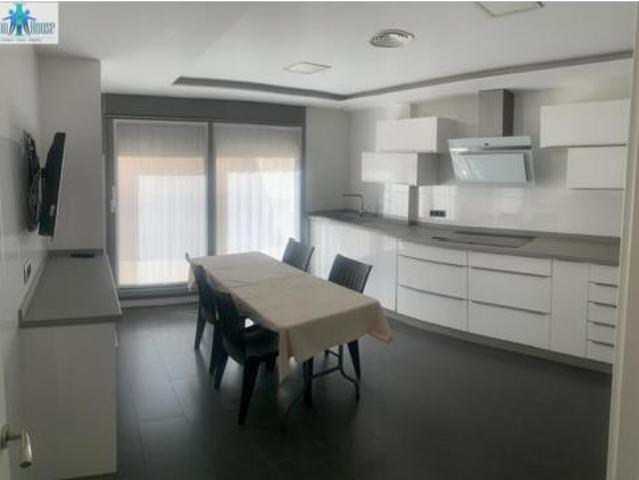 Chalet en venta en Distrito 5, Albacete
