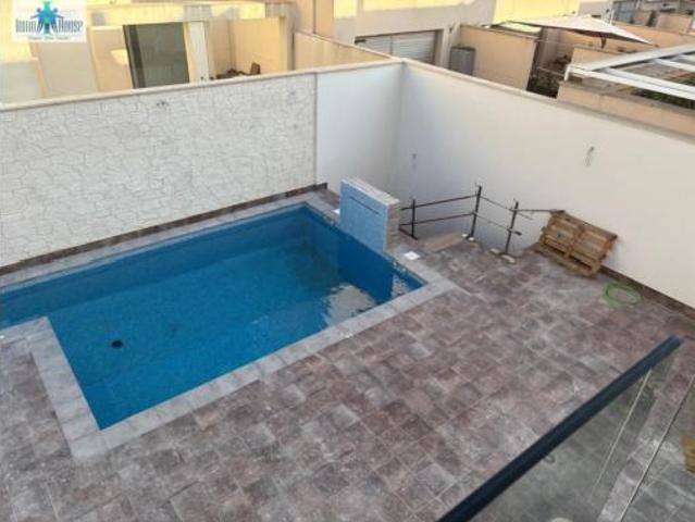 Chalet en venta en Distrito 5, Albacete
