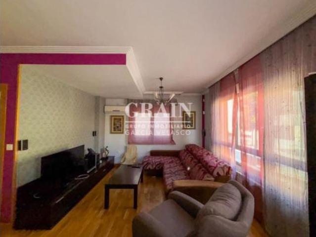 Chalet en venta en Distrito 5, Albacete