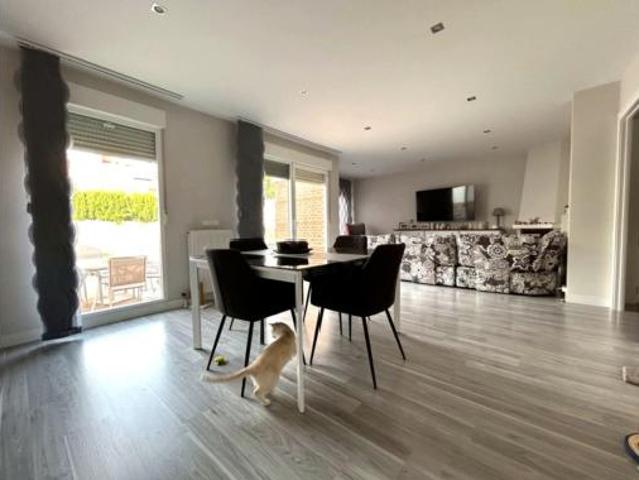 Chalet en venta en Distrito 3, Albacete