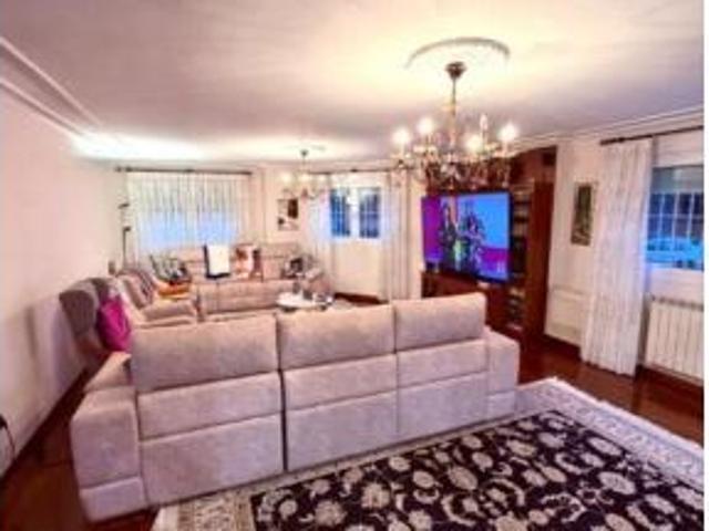 Chalet en venta en Distrito 2, Albacete