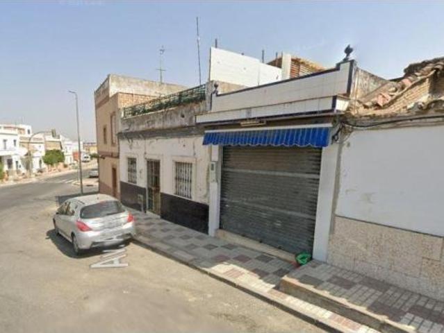 Chalet en venta en Alcalá Del Río, Andalucía