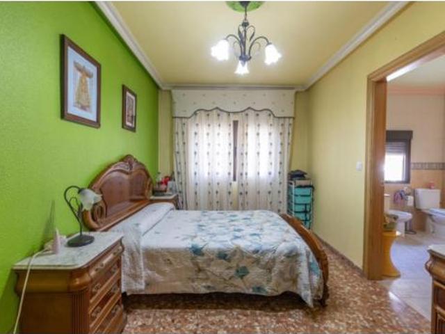 Chalet en venta en Alcalá La Real, Andalucía