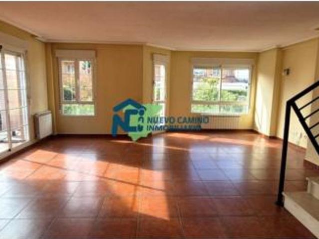 Villa en venta en Algete