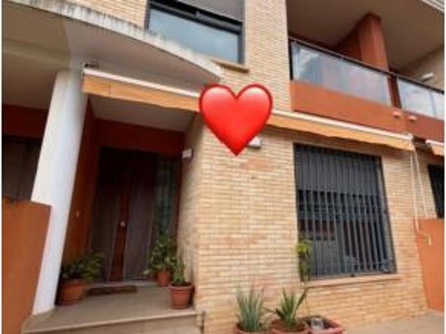 Chalet en venta en Alginet, València / Valencia