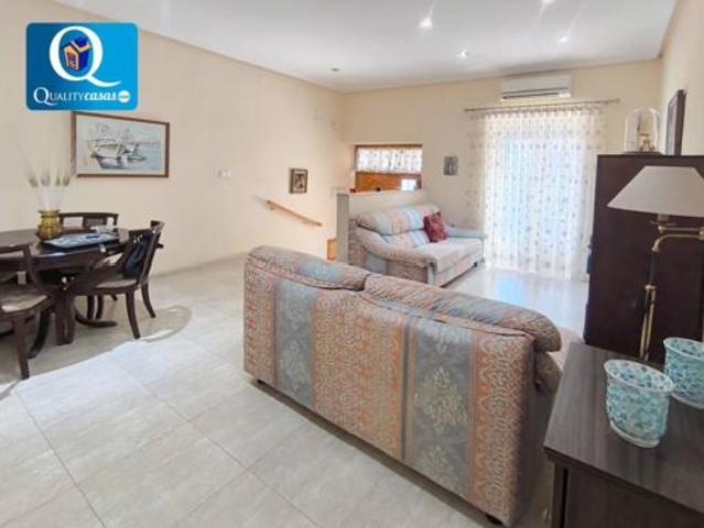 Chalet en venta en Mercat, l'Alacantí
