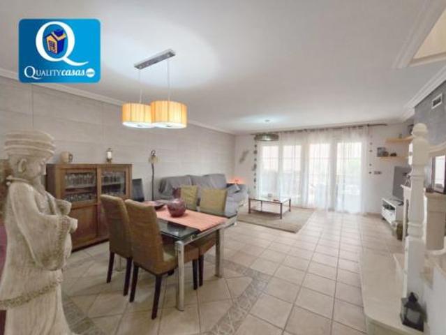 Chalet en venta en la Tómbola, l'Alacantí