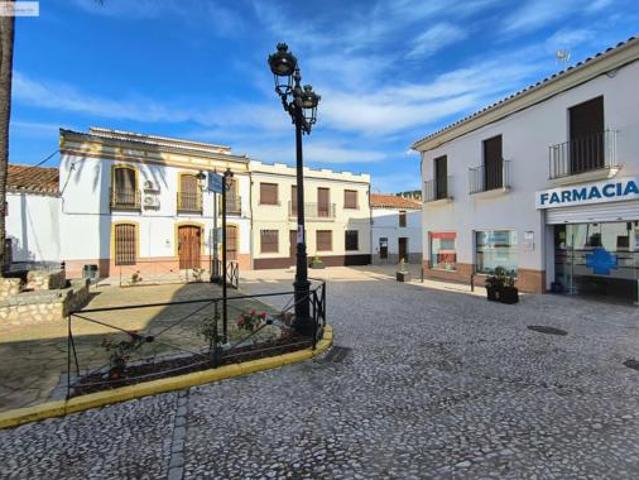 Chalet en venta en Almadén De La Plata, Andalucía