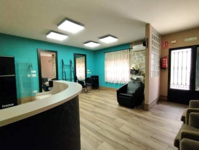Chalet en venta en Serradilla, Extremadura