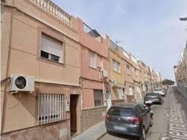 Chalet en venta en San Luis, Almería