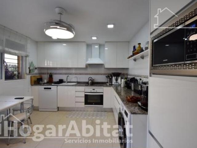 Chalet en venta en Almoines, València / Valencia