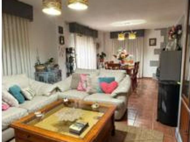 Chalet en venta en Alovera, Castilla-La Mancha