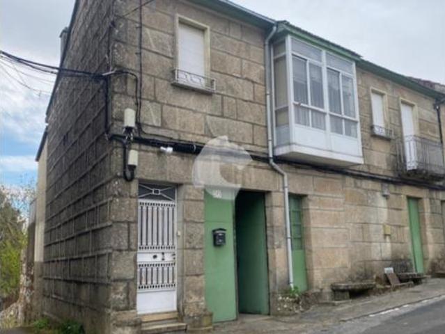 Chalet en venta en Amoeiro, Ourense