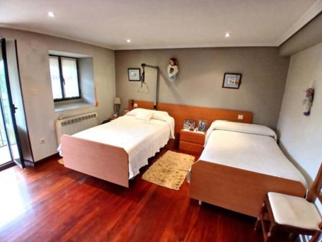 Chalet en venta en Ampuero, Cantabria