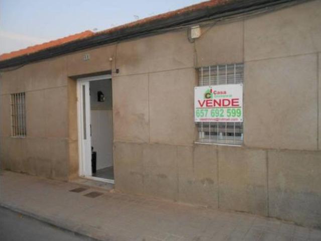 Villa en venta en Argamasilla De Calatrava, Residencial los Encinares