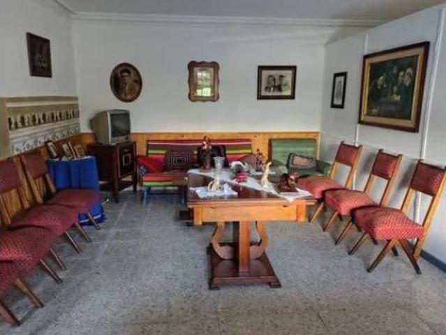 Chalet en venta en Arganza, León