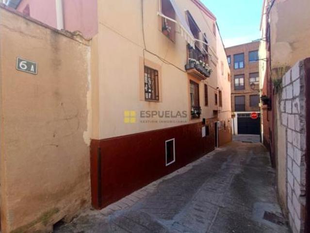 Chalet en venta en Arnedo, La Rioja