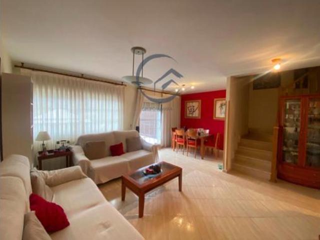 Chalet en venta en Zarzalejo, Arroyomolinos