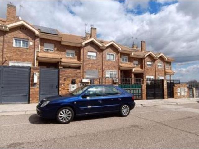 Chalet en venta en Arroyomolinos, Madrid