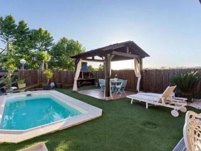 Chalet en venta en Arroyomolinos, Madrid