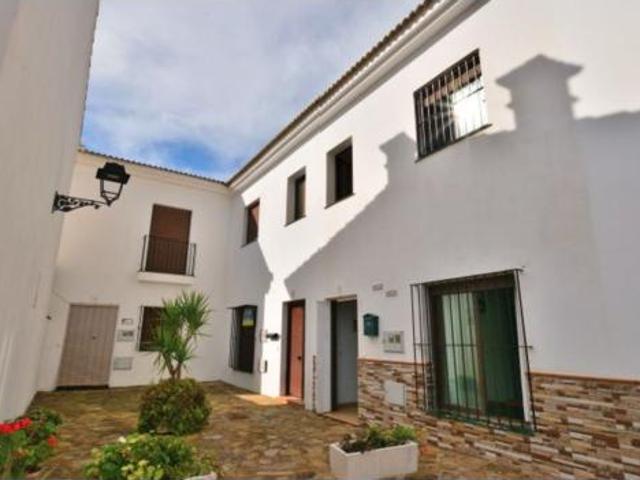 Villa en venta en Atajate