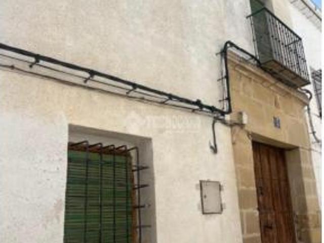 Chalet en venta en Baeza, Andalucía