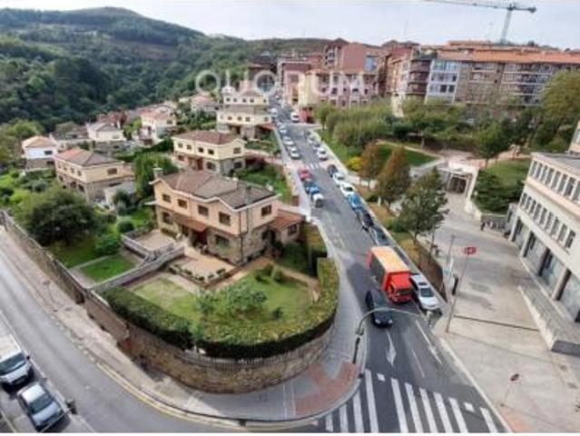 Chalet en venta en Arizgoiti, Basauri